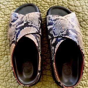 NEW without tags | GANNI Snake Crossover Sandals!